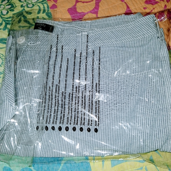 Riders by Lee pin stripe cotton Shorts Size 3xl24W - Picture 13 of 16
